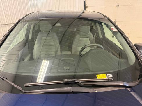 Used 2017 Honda CR-V EX image 14