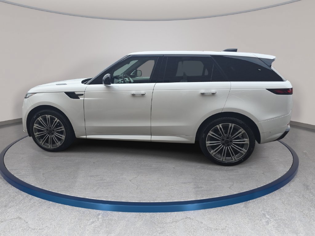 New 2026 Land Rover Range Rover Sport Dynamic SE AWD/4WD image 8