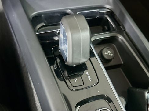 Used 2024 Volvo S60 B5 Core image 25