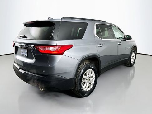 Used 2020 Chevrolet Traverse LT w/ LPO, Blackout Package image 8