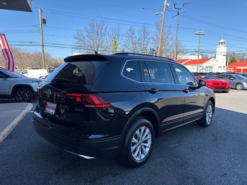 Used 2019 Volkswagen Tiguan SE image 22