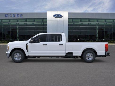 New 2026 Ford F250 XL image 3