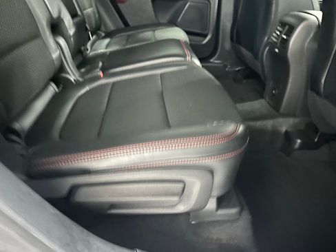 Used 2025 Ford Escape ST-Line image 47