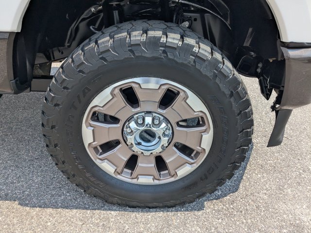 Used 2025 Ford F250 King Ranch AWD/4WD image 13