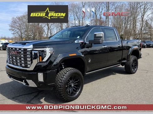 New 2026 GMC Sierra 2500 Denali w/ Denali Reserve Package AWD/4WD image 1
