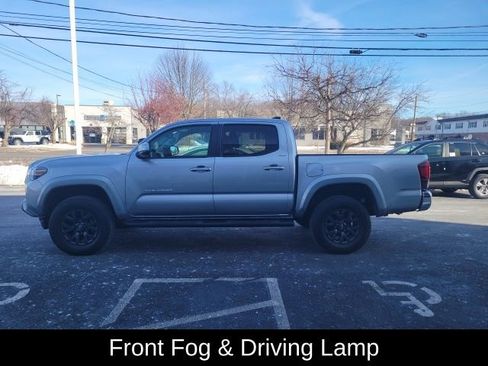 Used 2023 Toyota Tacoma SR5 image 12