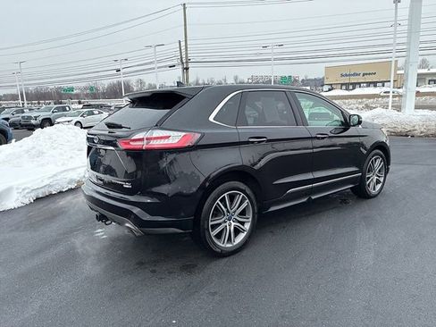 Used 2019 Ford Edge Titanium w/ Equipment Group 301A image 8