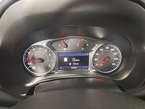 Used 2023 GMC Terrain SLT w/ Infotainment Package II AWD/4WD image 18
