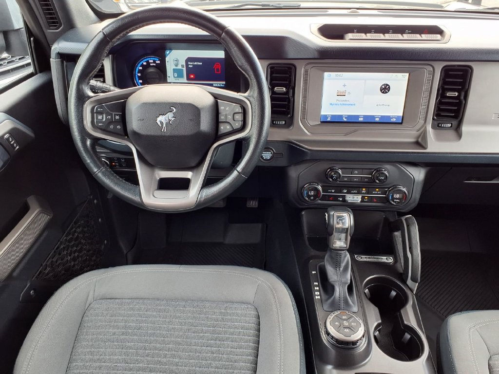 Certified 2023 Ford Bronco Outer Banks w/ Sasquatch Package AWD/4WD image 8