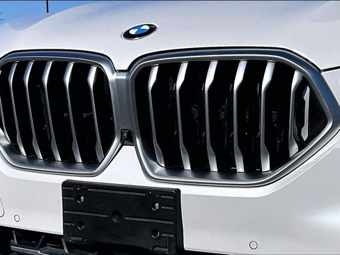 Used 2023 BMW X6 xDrive40i image 40