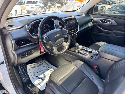 Used 2020 Chevrolet Traverse Premier w/ Redline Edition FWD image 16