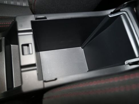 Used 2025 Subaru Impreza 2.0i Sport image 24