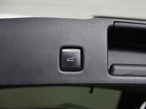 Used 2024 Ford Escape ST-Line Select w/ Tech Pack #2 AWD/4WD image 21