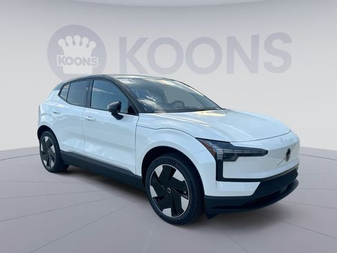 New 2026 Volvo EX30 Plus w/ Protection Package Premier RWD image 10