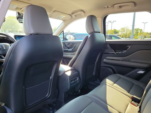 Certified 2024 Lincoln Corsair AWD w/ Equipment Group 101A image 16