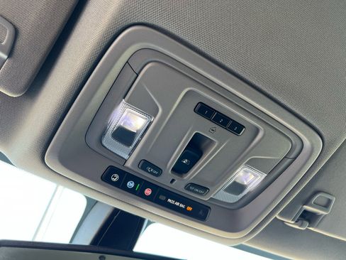 Used 2020 Chevrolet Silverado 1500 LTZ w/ LTZ Texas Edition image 56