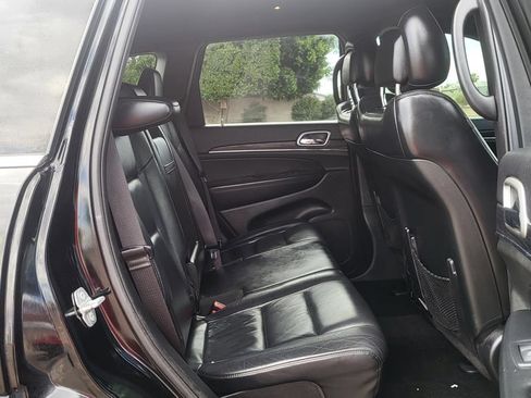 Used 2019 Jeep Grand Cherokee Limited w/ Trailer Tow Group IV RWD image 23