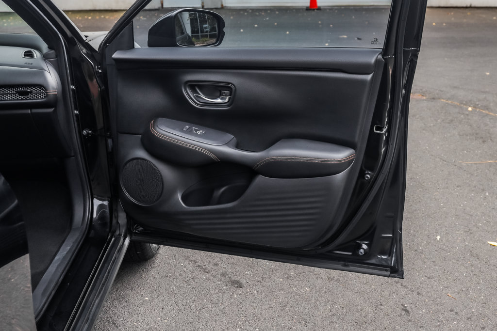 Used 2024 Honda HR-V Sport image 15