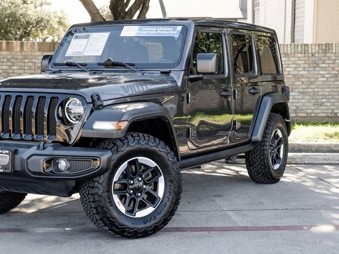 Used 2021 Jeep Wrangler Unlimited Willys image 14