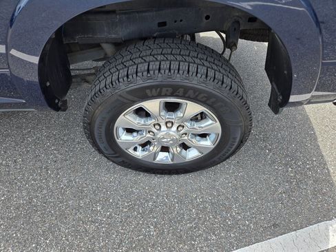 Used 2022 RAM 2500 Limited image 16