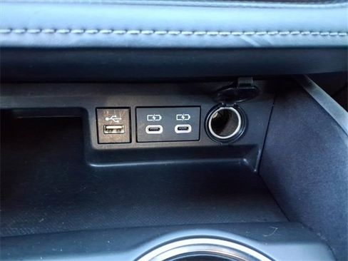 Used 2024 Toyota Highlander XSE image 25