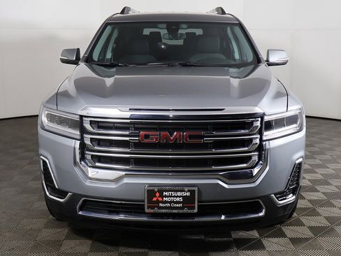 Used 2023 GMC Acadia SLE w/ Driver Convenience Package image 12