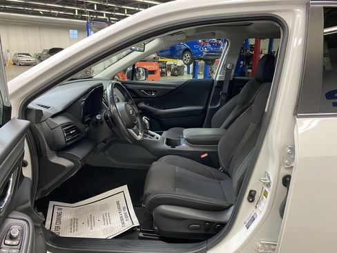 Used 2024 Subaru Outback Premium image 28