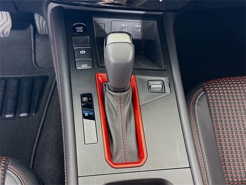 Certified 2025 Nissan Kicks SR image 19