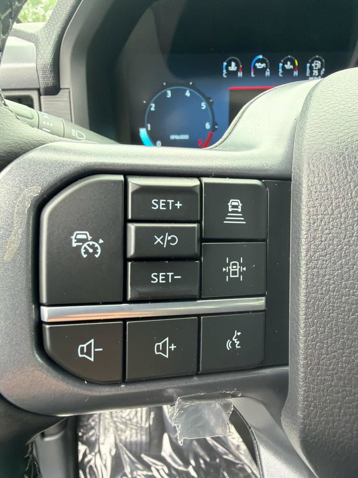 New 2026 Ford F150 XLT w/ Equipment Group 302A MID AWD/4WD image 12
