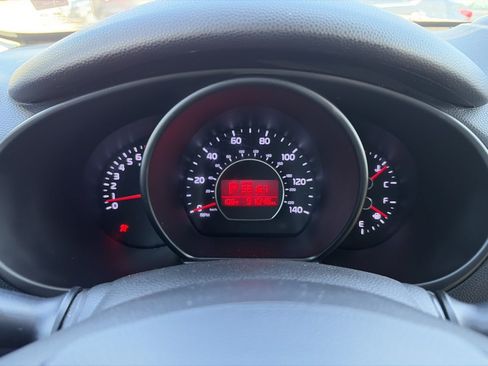 Used 2016 Kia Soul FWD image 36