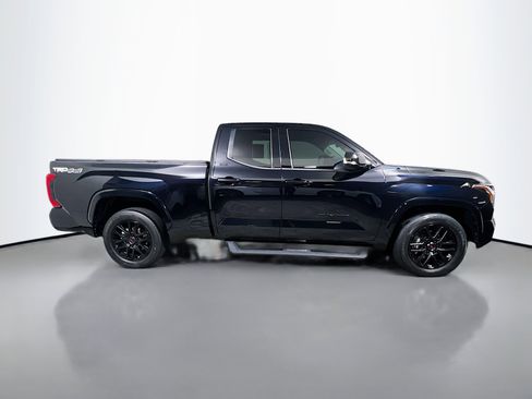 Used 2022 Toyota Tundra SR5 image 3