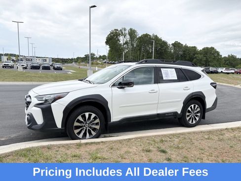 Used 2023 Subaru Outback Limited XT AWD/4WD image 4