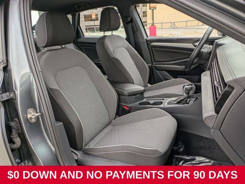 Used 2025 Volkswagen Jetta Sport FWD image 28