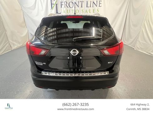Used 2019 Nissan Rogue Sport SV w/ Technology Package FWD image 6
