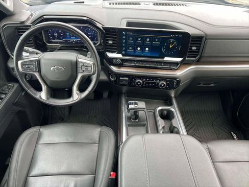 Used 2023 Chevrolet Silverado 1500 RST image 12