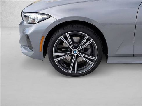 Used 2023 BMW 330i Sedan w/ Driving Assistance Package RWD image 25