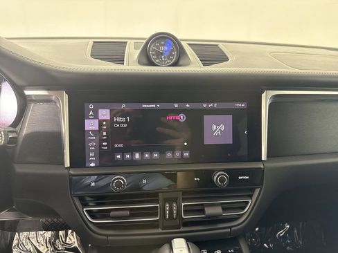 Certified 2023 Porsche Macan GTS AWD/4WD image 28
