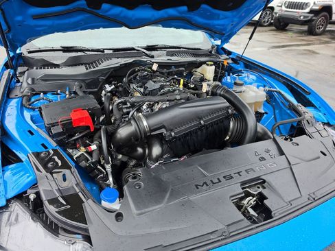 Certified 2025 Ford Mustang Coupe RWD image 44