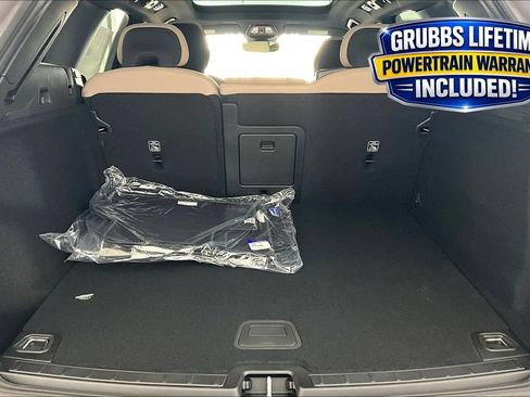 New 2026 Volvo XC60 B5 Core AWD/4WD image 30
