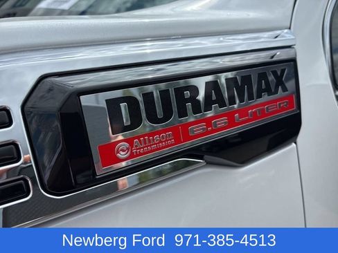 Used 2025 GMC Sierra 3500 Denali w/ Denali Reserve Package AWD/4WD image 14