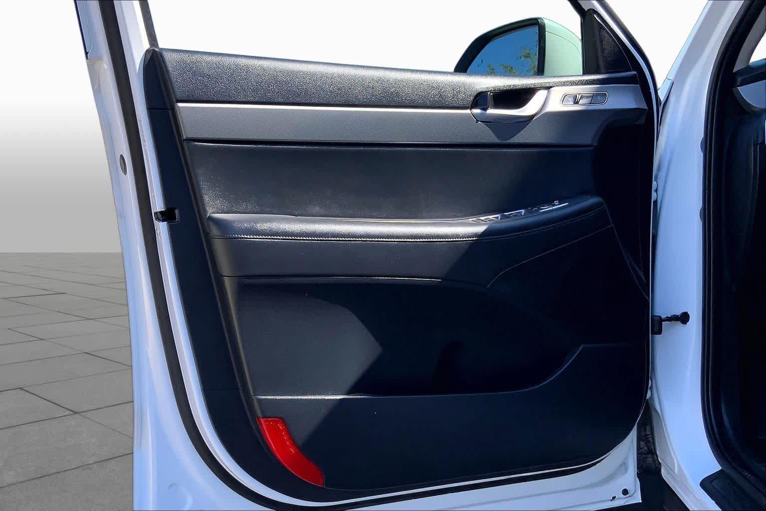 Used 2022 Hyundai Palisade SEL w/ 8P Bench Seat Package FWD image 21
