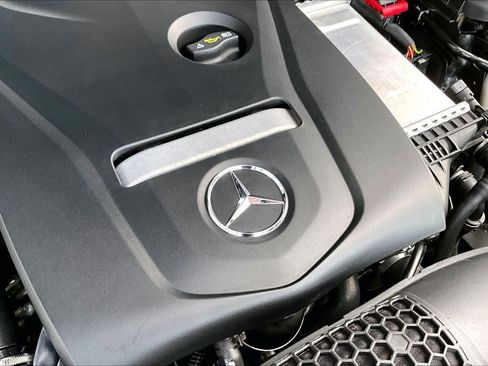 Used 2015 Mercedes-Benz C 300 4MATIC Sedan image 33