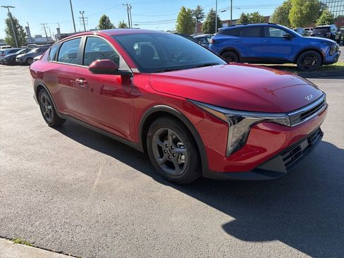 New 2026 Kia K4 FWD image 5