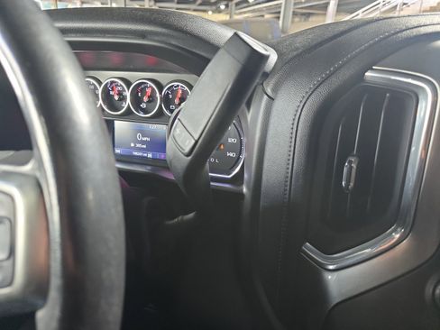 Used 2021 Chevrolet Silverado 1500 LT w/ Texas Edition Plus image 17