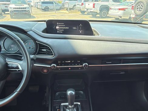 Used 2025 MAZDA CX-30 AWD 2.5 S w/ Preferred Package image 17