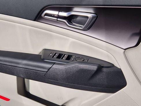 Certified 2026 Kia Sportage EX image 22