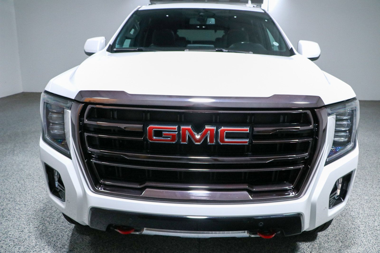 Used 2022 GMC Yukon AT4 AWD/4WD image 4