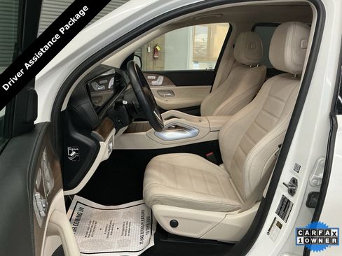 Used 2023 Mercedes-Benz GLS 450 4MATIC image 10