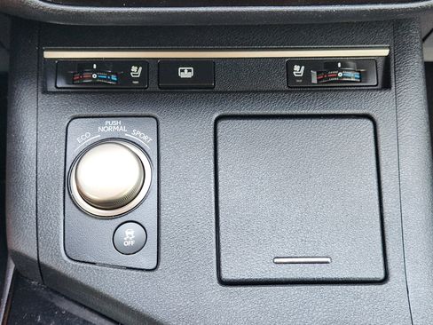 Used 2014 Lexus ES 350 w/ Luxury Package image 23