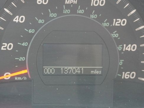 Used 2007 Toyota Camry XLE FWD image 15